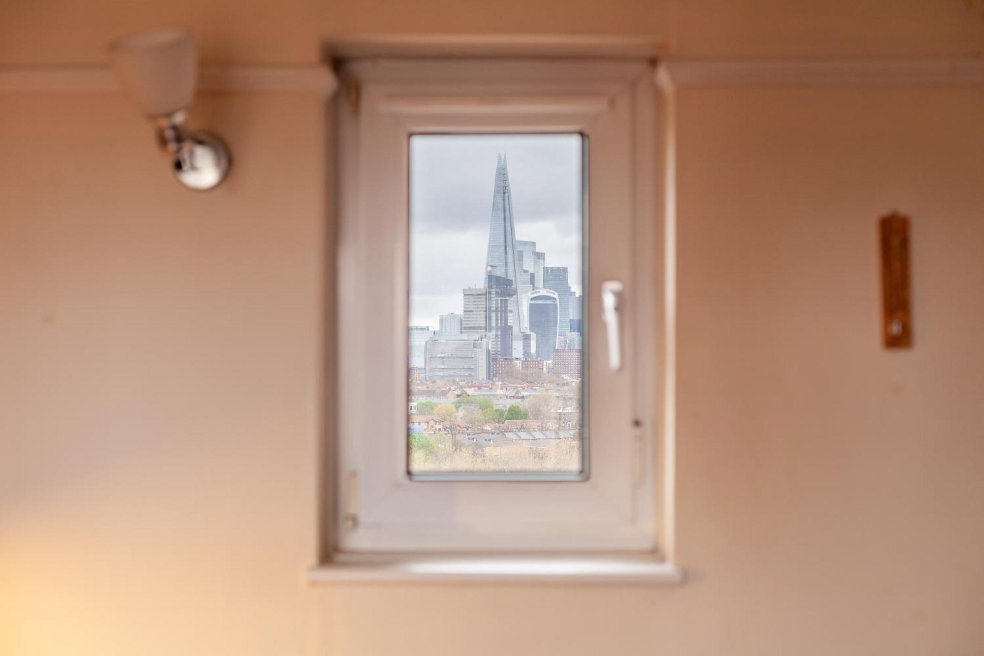 Apartamento Elegant 1br Flat With Balcony & View, Walworth Londres